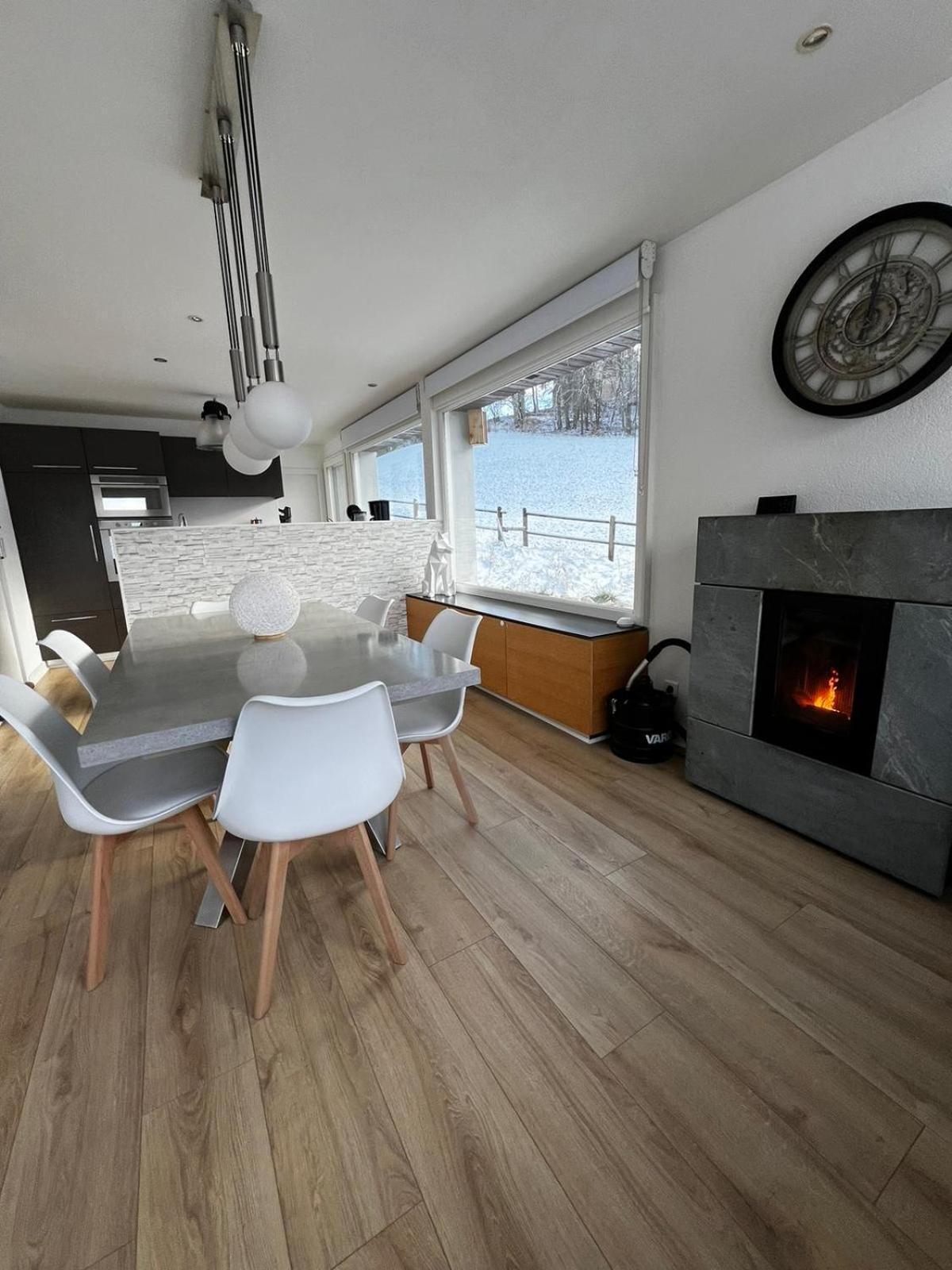 Appartement Spacieux Et Lumineux 115M2 Idealement Situe à Les Hopitaux-Neufs Extérieur photo